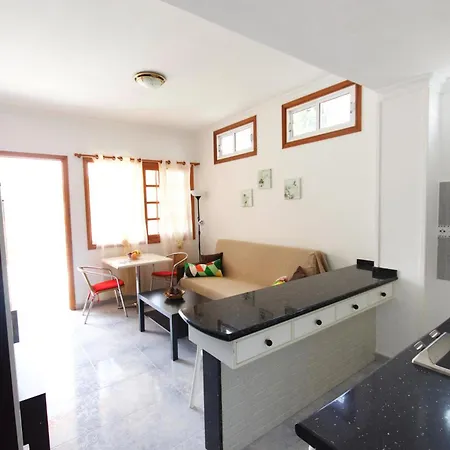 Aloe One Bedroom Playa Del Ingles * San Bartolome de Tirajana (Gran Canaria)